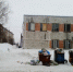 Жительница Апатитов вынесла мусор к дверям городской администрации - ИА Nord-News.Ru