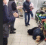 Северянин отправил жену в нокаут в продовольственном магазине и скрылся с ребенком: в полиции объяснили, что случилось - Hibiny.Com