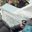 Герман Греф вырезал скульптуру изо льда на курорте Манжерок - ИА Nord-News.Ru