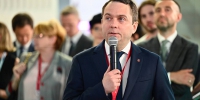 ПМЭФ-2024: Андрей Чибис презентовал новую экономическую стратегию и отраслевой потенциал региона в рамках тематической дискуссии «Арктический день» - Правительство Мурманской области