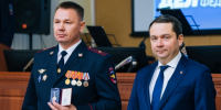 Губернатор Андрей Чибис поздравил сотрудников УМВД России по Мурманской области с профессиональным праздником - Арктик-ТВ