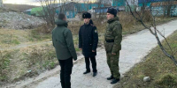 Мигрантам в Гаджиеве рассказали о службе по контракту - Мурманский вестник