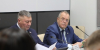 Депутаты обсуждают проект областного бюджета на следующий год - Арктик-ТВ