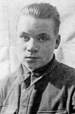 Виктор Толстобров. Фото из книги.