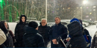 По поручению главы города Мурманска Юрия Сердечкина продолжаются встречи глав округов с жителями - Арктик-ТВ