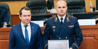 Губернатор Андрей Чибис передал региональному экспертно-криминалистическому центру УМВД аппаратно-программный комплекс для медицинских исследований и принял участие в расширенном заседании коллегии УМВД России по Мурманской области - Правительство Мурманской области