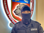 Сотрудник ОМОН «Медведь» Росгвардии спас мурманчанку от мошенников