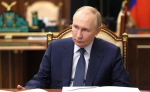 Путин отметил двух жителей Заполярья госнаградами