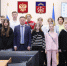 Станислав Гонтарь провел экскурсию по Думе для мурманских школьников - Областная дума