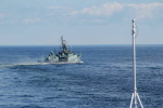 Малый противолодочный корабль Северного флота «Юнга» выполнил артиллерийские стрельбы