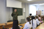 Сотрудник УФСИН провёл с мурманскими студентами военно-патриотическое занятие