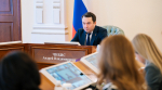 Андрей Чибис: в рамках программы реновации ЗАТО в этом году начнут строительство пяти детских садов и школы, запланирован ремонт 71 дома и 421 квартиры, благоустройство дворов