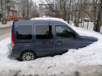 Владельцев брошенных автомобилей разыскивают в Заполярье