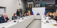 Губернатор Андрей Чибис: мы должны вести работу так, чтобы больше детей оставалось в семьях, эта задача была поставлена Президентом РФ Владимиром Путиным - Арктик-ТВ