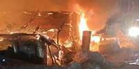 В Ура-Губе ночью полыхал дом с пристройкой - Мурманский вестник