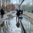 «Ее величество лужа»: весеннее половодье на улицах Мурманска сменится снегопадом - Мурманский вестник