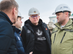 Губернатор Андрей Чибис проверил ход строительных работ в рамках программы реновации ЗАТО в Североморске