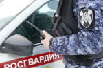 В Мурманске росгвардейцы задержали мужчину, пытавшегося похитить из супермаркета алкогольную продукцию
