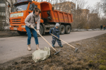 В Мурманске прошел общегородской субботник
