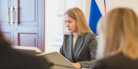 Оперативное совещание в правительстве региона начали с поздравления предпринимателей - Корпорация развития Мурманской области