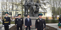 В Мурманске около монумента «Пограничникам Арктики» состоялся митинг - Арктик-ТВ