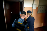 Желание продать квартиру, заставило мурманчанина погасить долги
