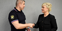 Врио главного судебного пристава Мурманской области Валерий Берняцкий и уполномоченный по защите прав предпринимателей в Мурманской области Марта Говор подписали соглашение о взаимодействии - Арктик-ТВ
