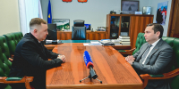 Андрей Чибис провел рабочую встречу с участником программы «Время героев» Романом Олешкиным - Правительство Мурманской области