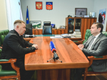 Андрей Чибис провёл рабочую встречу с участником программы «Время героев» Романом Олешкиным