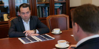 Андрей Чибис и Алексей Чекунков обсудили ключевые вопросы развития Мурманской области - Мурманский вестник