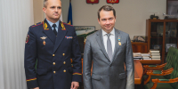 Глава региона Андрей Чибис награждён медалью МВД России «За вклад в укрепление правопорядка» - Министерство информационной политики
