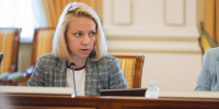 Глава регионального Минтранса Юлия Полиэктова доложила губернатору Андрею Чибису о состоянии автодороги Заполярный – Сальмиярви - Правительство Мурманской области