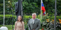 Анна Гришко: «Продолжаем выстраивать единый культурный диалог на территории СЗФО, что особенно символично в День государственного флага» - Областная дума