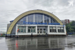 Жители Мурманска пожаловались на сложности после закрытия Центрального бассейна