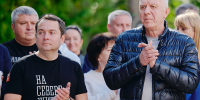 Губернатор Мурманской области Андрей Чибис принял участие в молодежном форуме «Ладога» и посадил дерево на «Аллее Героев» - Министерство информационной политики