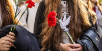 Молодежь Мурманска почтила память жертв теракта в Беслане - Мурманский вестник