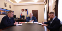 В областной Думе проходит стажировка участников программы "Герои Севера" - Областная дума