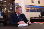 В областной Думе проходит стажировка участников программы "Герои Севера"