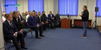Андрей Чибис встретился с сотрудниками Кольской ГМК - Телекомпания ТВ-21