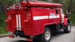 Пожар в мурманском автогородке тушили семь человек
