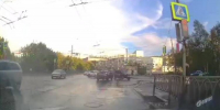 В Мурманске водитель-торопыга устроил аварию на перекрестке - Мурманский вестник