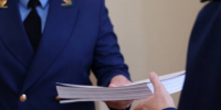 Бывшему полицейскому из Апатитов грозит до пяти лет тюрьмы за передачу конфиденциальной информации третьим лицам - ИА B-Port.Com