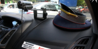 Выехавший на встречку житель Североморска пытался дать сотруднику ДПС взятку - КП Мурманск