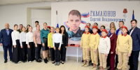 В Мурманской области открыли мурал и парту Героя в честь земляков - участников СВО - Единая Россия