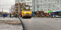 На проспекте Героев-североморцев в Мурманске кладут асфальт - SeverPost.ru