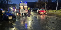 Трёх человек госпитализировали после ДТП в Мурманске на Героев-Североморцев - ИА B-Port.Com
