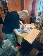 Квартиру получившего инвалидность ветерана СВО из Североморска адаптировали под его нужды