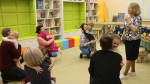 С книжкиным теплом под маминым крылом