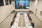 К Новому году сотрудники реорганизованных учреждений Заполярья получат дополнительные выплаты