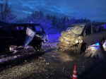 Три человека пострадали в результате ДТП в районе Зверосовхоза